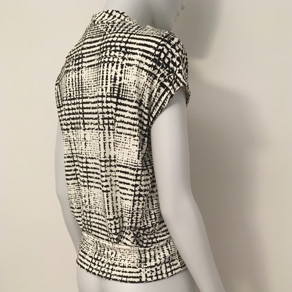 H&M Top - Picture 3 of 7